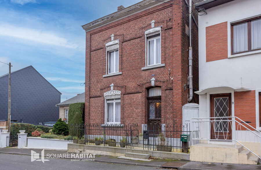 Maison  avec cachet secteur Maubeuge/Rousies