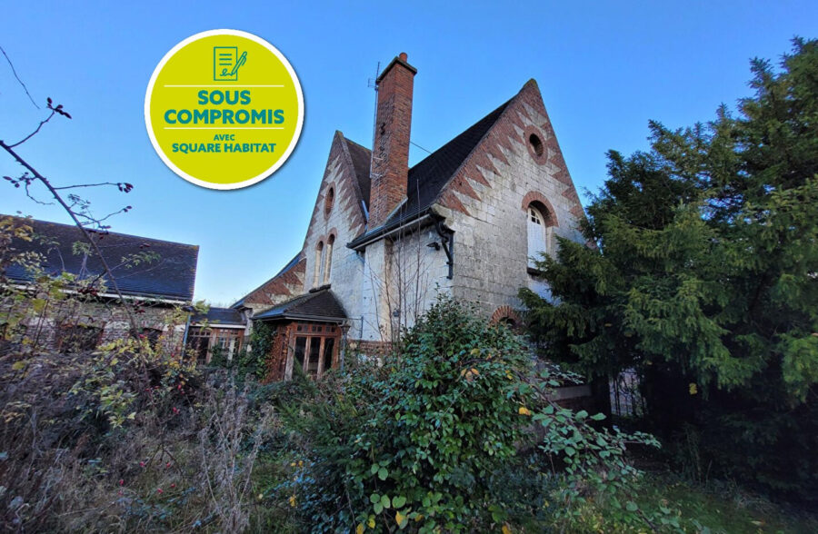 Maison de caractère  Sous compromis 