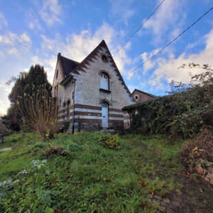 Maison de caractère  Sous compromis 