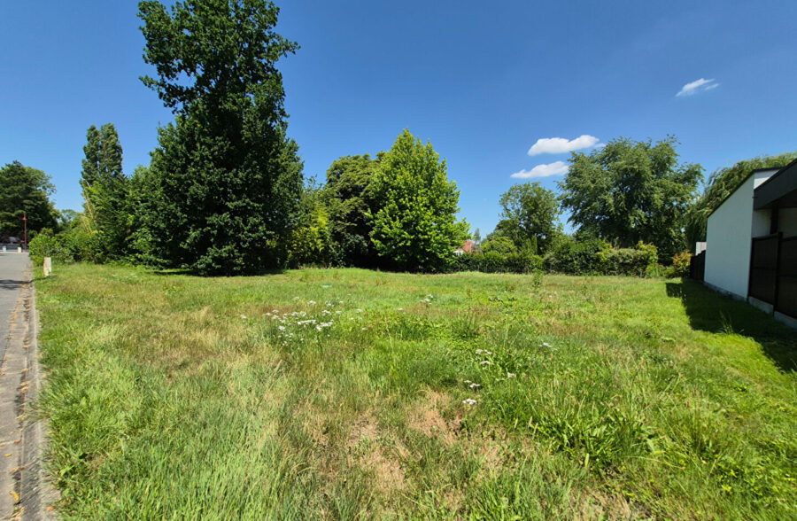 Terrain Proville 1151 m2