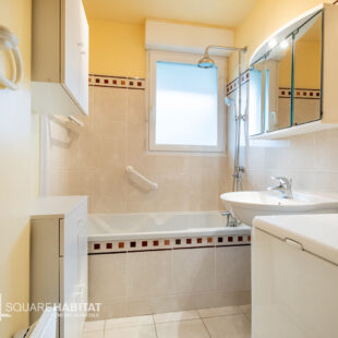 Appartement Lumineux 2 Chambres avec Terrasse et Vue sur Lac à Merlimont