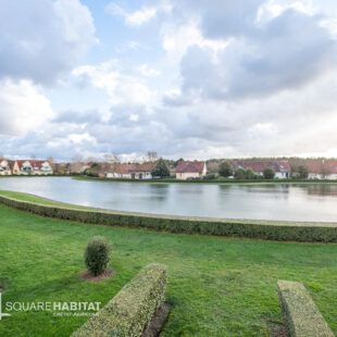 Appartement Lumineux 2 Chambres avec Terrasse et Vue sur Lac à Merlimont