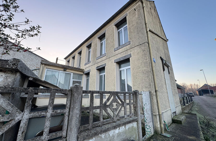 Maison Aulnoye-aymeries 4 pièce(s) 95.2 m2