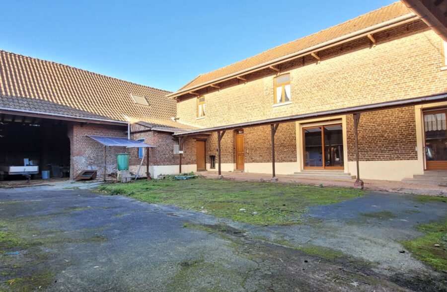 Ferme Wattignies 9 pièce(s) 160 m2 <small> Sous compromis </small>