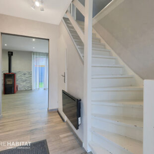 ROUVROY Pavillon individuel d’env. 135 m² sur sous-sol complet  Sous compromis 