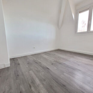 Pavillon 3 Chambres + Bureau + grenier aménageable