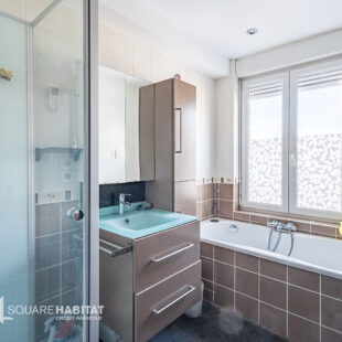 Maison  4 pièce(s) 94 m2