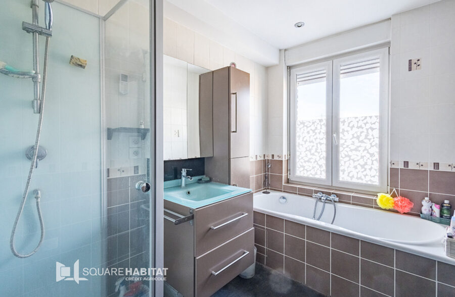 Maison  4 pièce(s) 94 m2