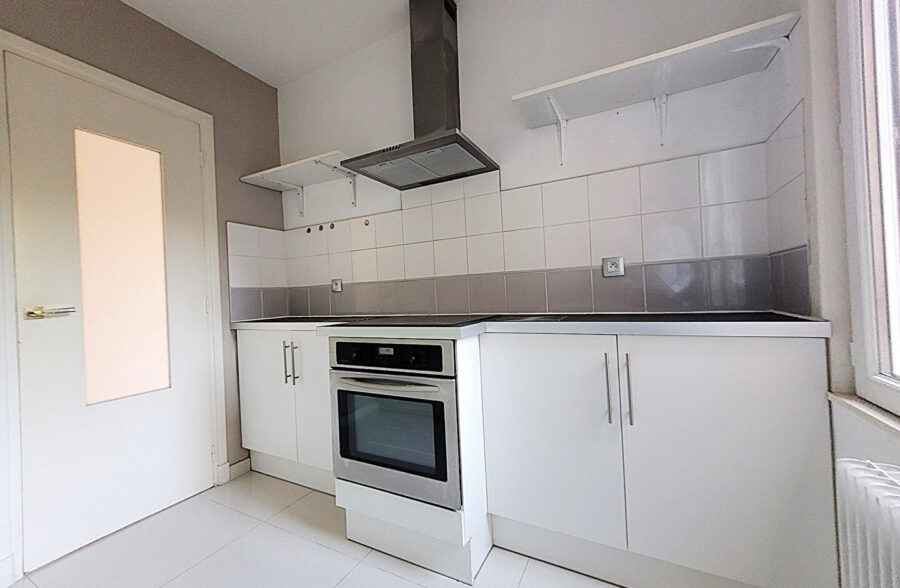 Appartement Lille – Fives 3 pièces 67 m2  Sous compromis 