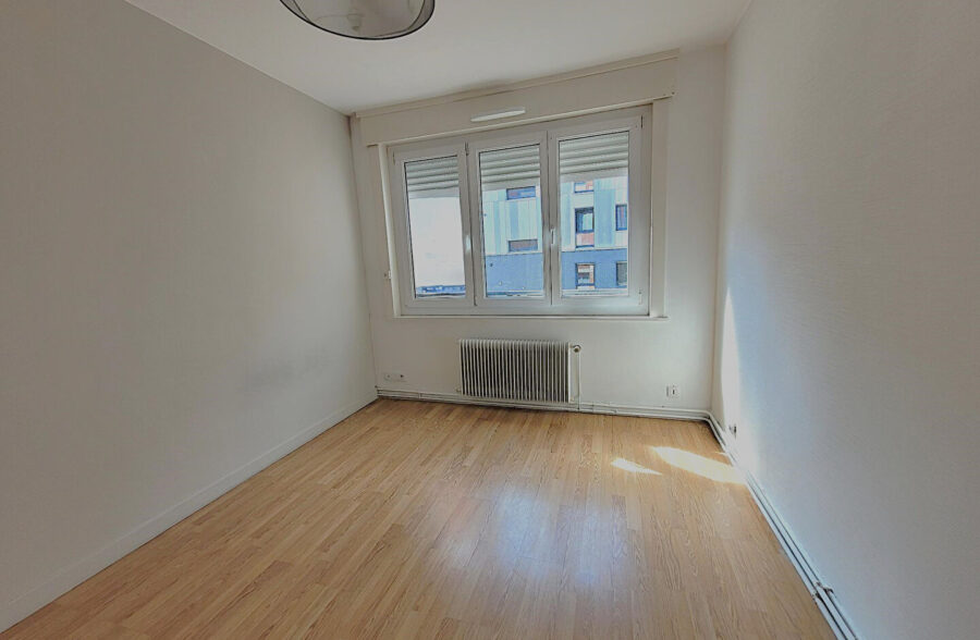 Appartement Lille – Fives 3 pièces 67 m2  Sous compromis 