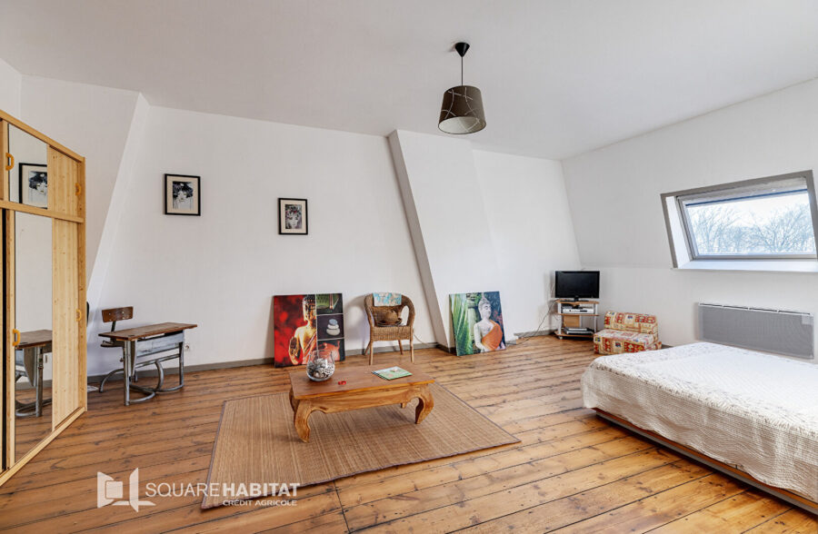 Maison Villeneuve D Ascq 7 pièce(s) 264 m2  Sous compromis 