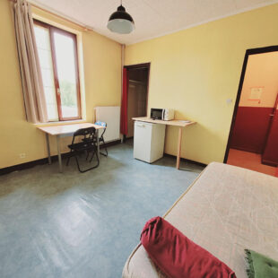 RONCHIN – CENTRE VILLE – IMMEUBLE DE RAPPORT – 5 APPARTEMENTS – RENTABILITEE ELEVEE <small> Sous compromis </small>