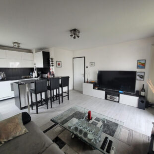 Croix, appartement T2 de 42 m², balcon et parking