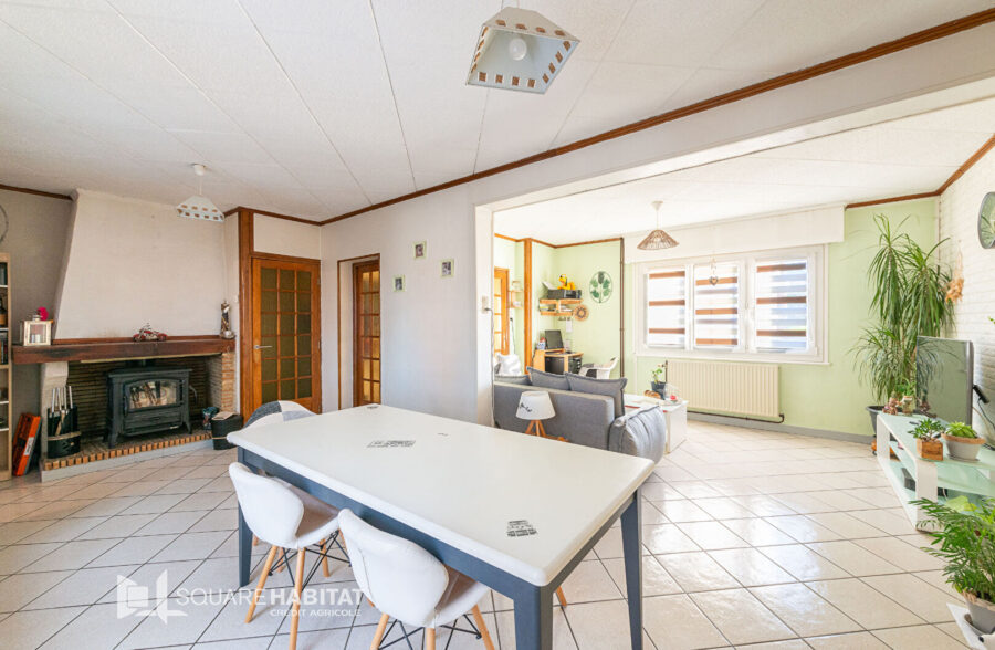Maison semi individuelle, 3chs, jardin, garage
