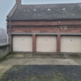 ensemble de 3 garages