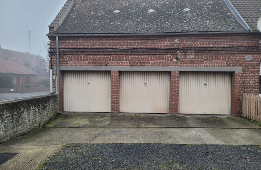ensemble de 3 garages
