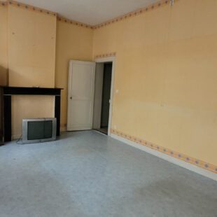 Maison Conde Sur L Escaut 9 pièce(s) 150 m2