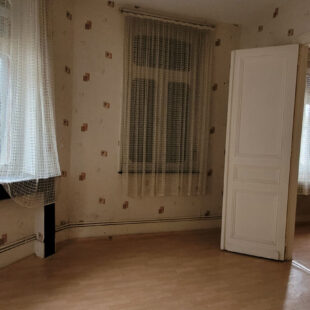 Maison Conde Sur L Escaut 9 pièce(s) 150 m2