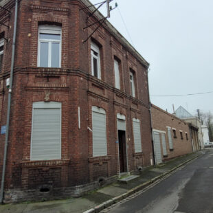 Maison Conde Sur L Escaut 9 pièce(s) 150 m2