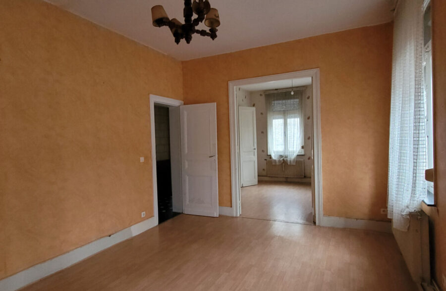 Maison Conde Sur L Escaut 9 pièce(s) 150 m2