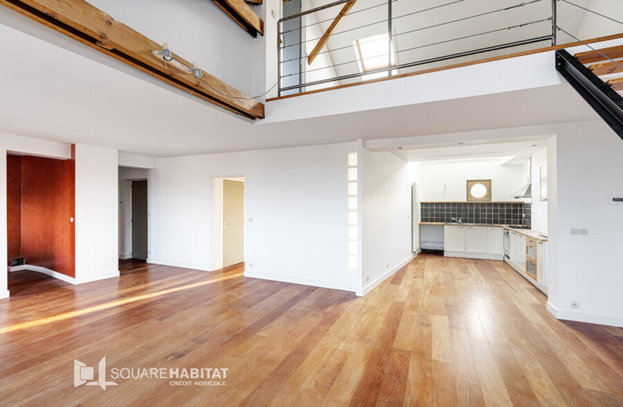LILLE CORMONTAIGNE – Grand duplex de type 3 bis de 109.53 m²