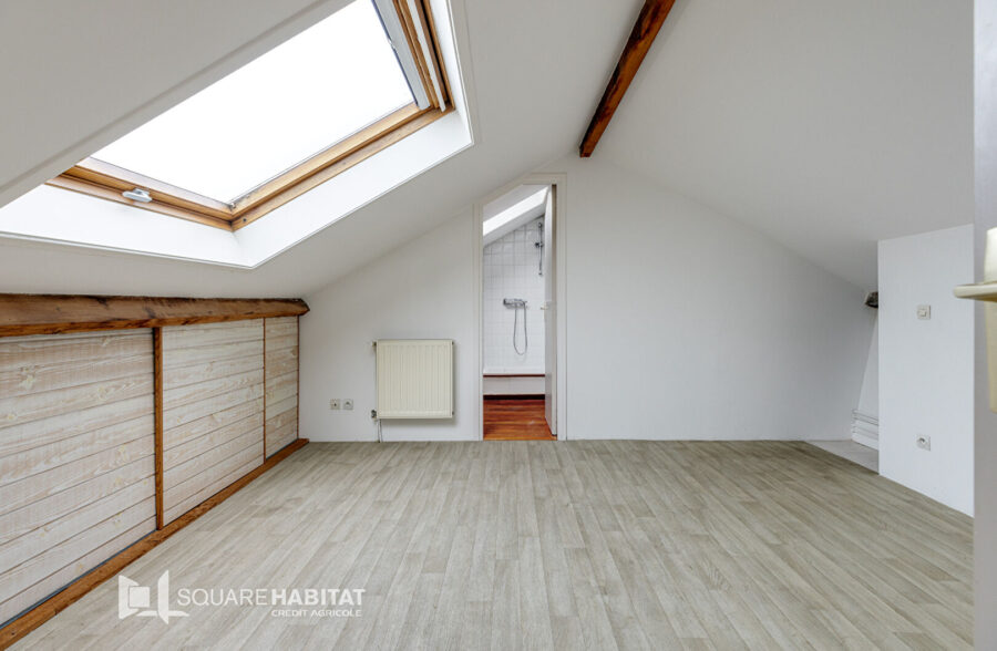 LILLE CORMONTAIGNE – Grand duplex de type 3 bis de 109.53 m²