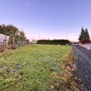 Terrain  813 m2