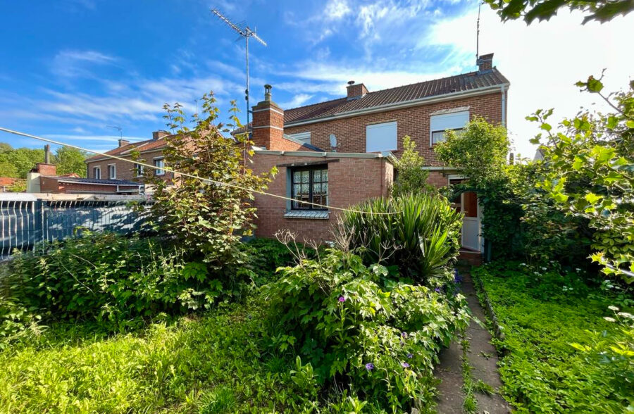 Maison Wingles 5 pièce(s) 95 m2 <small> Sous compromis </small>