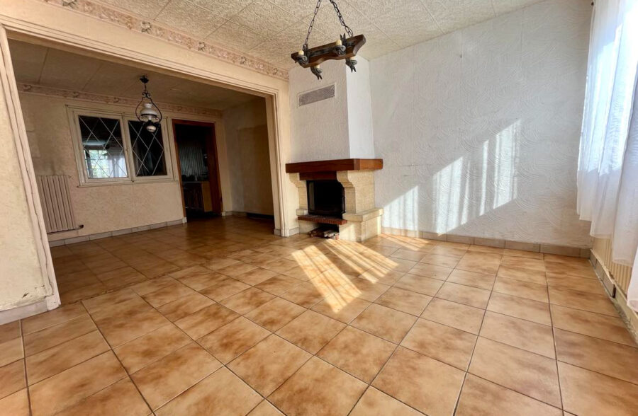 Maison Wingles 5 pièce(s) 95 m2 <small> Sous compromis </small>
