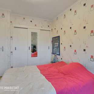 Maison individuelle de plain pied, 3 chambres, jardin et grand sous sol
