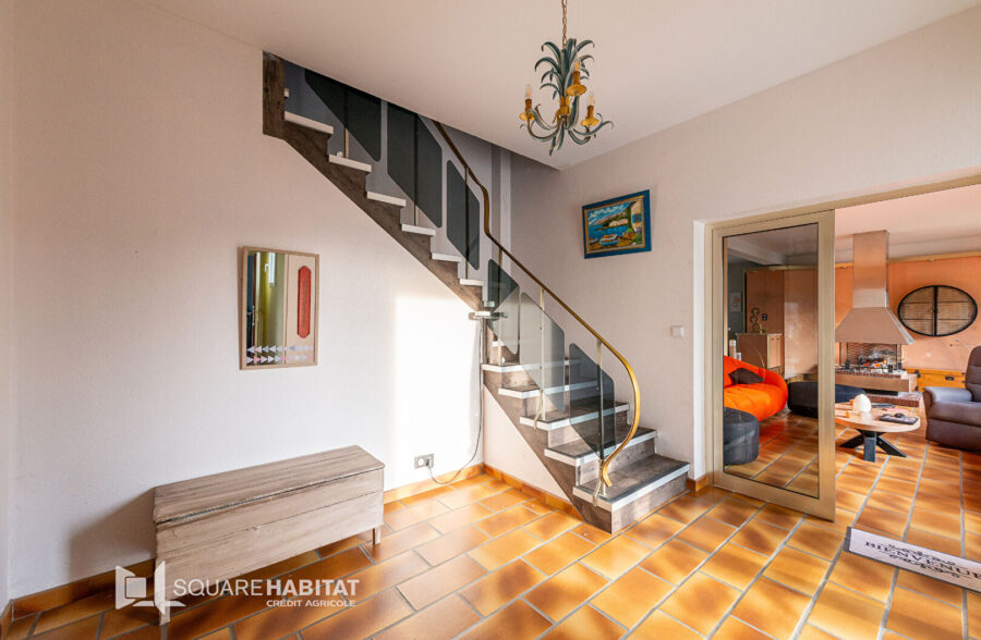 Maison Conde Sur L Escaut 8 pièce(s) 217 m2