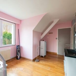 Maison Conde Sur L Escaut 8 pièce(s) 217 m2