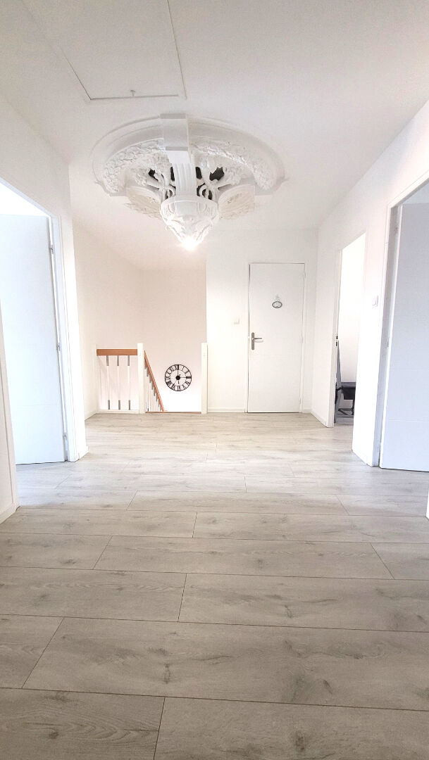 Maison Cambrai 6 pièce(s) 175 m2