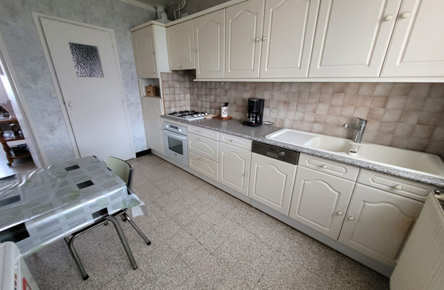 Maison 3 chambres jardin garage <small> Sous compromis </small>
