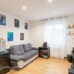 Maison Hergnies 7 pièce(s) 162 m2 <small> Sous compromis </small>