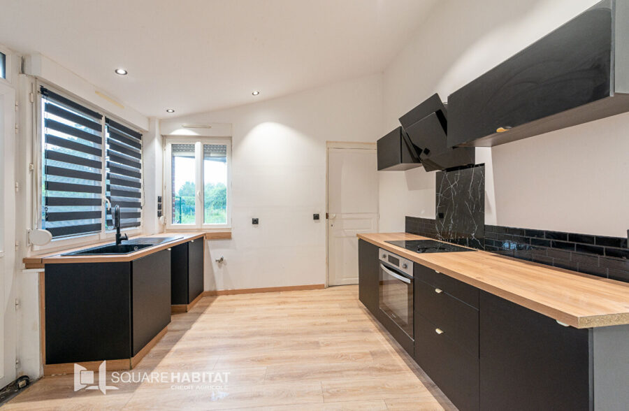 MAISON SEMI INDIVIDUEL DE 90 M²