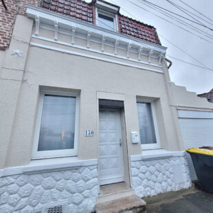Maison semi individuelle rénovée 3 Chambres  Sous compromis 