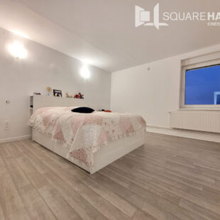 Maison semi individuelle rénovée 3 Chambres  Sous compromis 