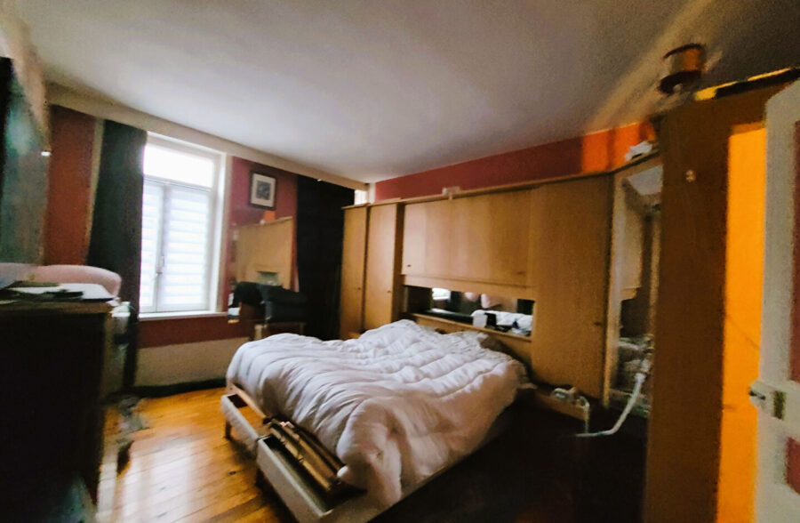 Maison Tourcoing 10 pièce(s) 273.5 m2 I avec garage idéal investisseurs!