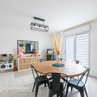 MAISON SEMI INDIVIDUELLE  Sous compromis 