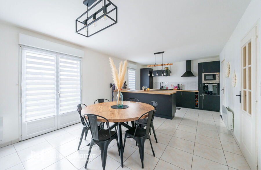 MAISON SEMI INDIVIDUELLE  Sous compromis 