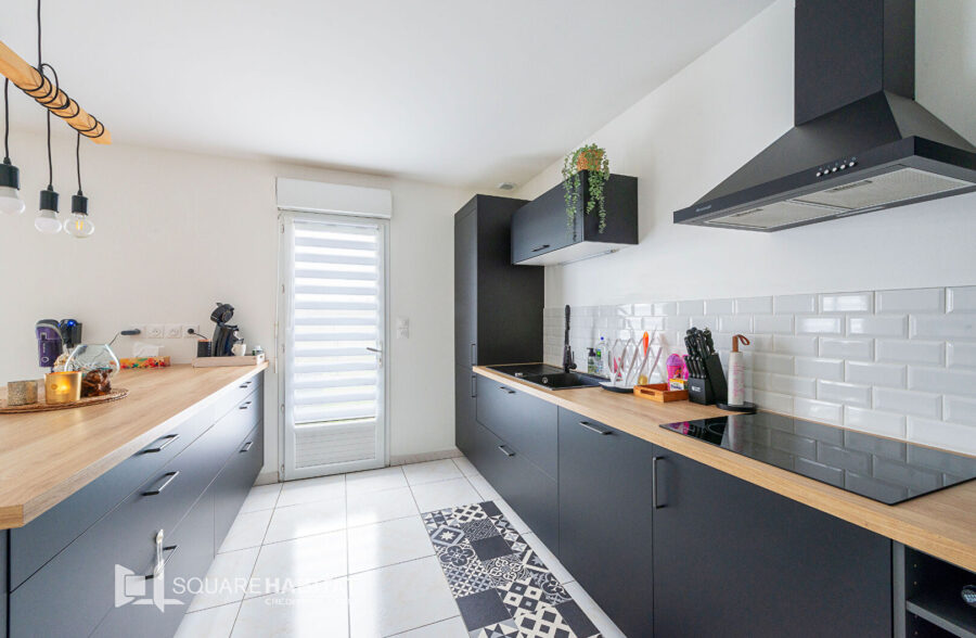 MAISON SEMI INDIVIDUELLE  Sous compromis 