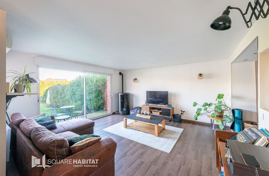 MAISON SEMI INVIDUELLE DE 110 M²  Sous compromis 