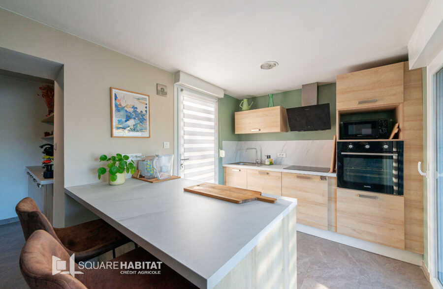 MAISON SEMI INVIDUELLE DE 110 M²  Sous compromis 