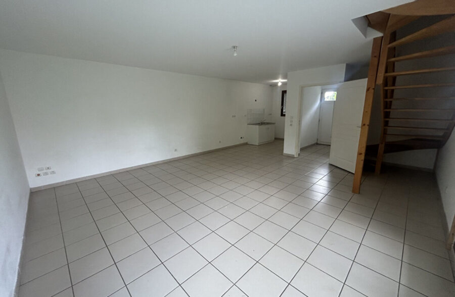 Maison Saultain 5 pièce(s) 82.65 m2 <small> Sous compromis </small>