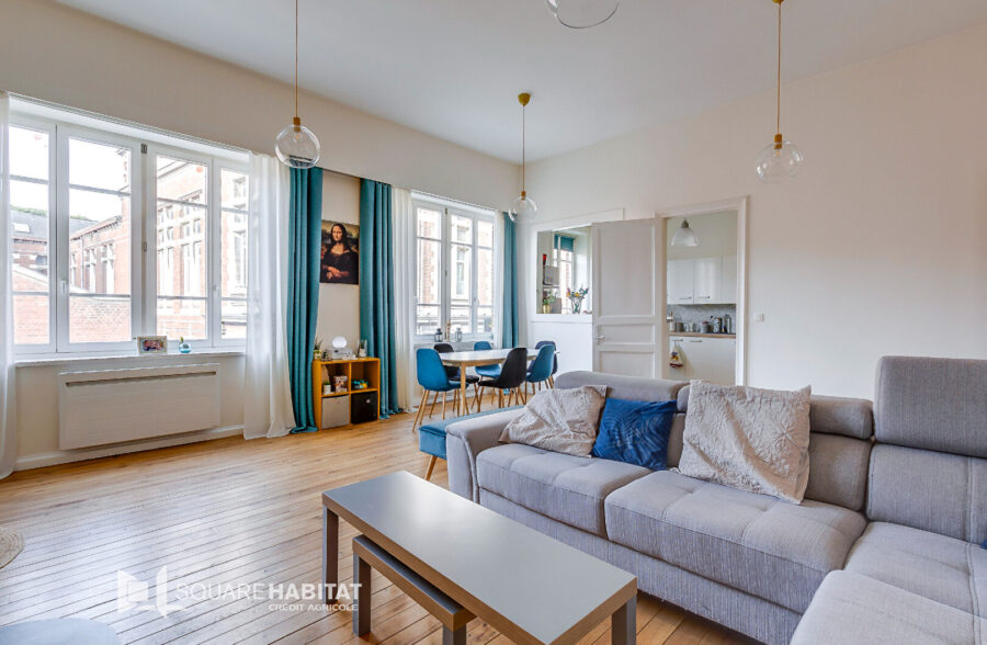 HYPER CENTRE : APPARTEMENT DE 150 m² AVEC 4 CHAMBRES