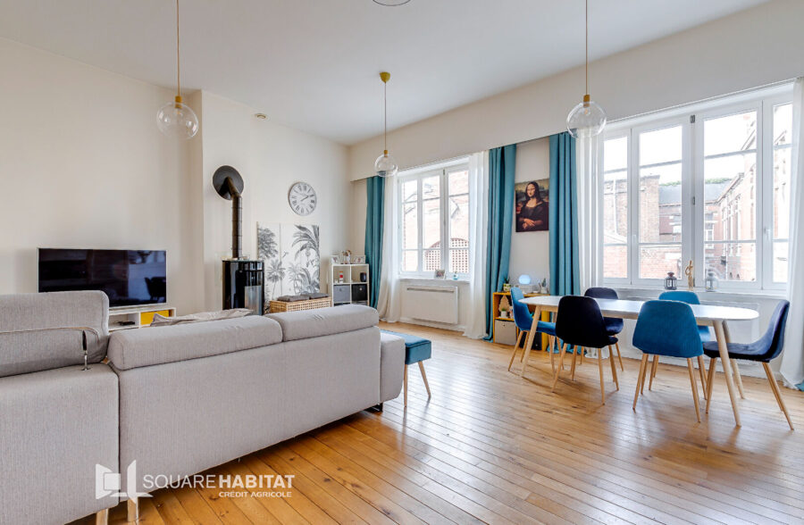 HYPER CENTRE : APPARTEMENT DE 150 m² AVEC 4 CHAMBRES