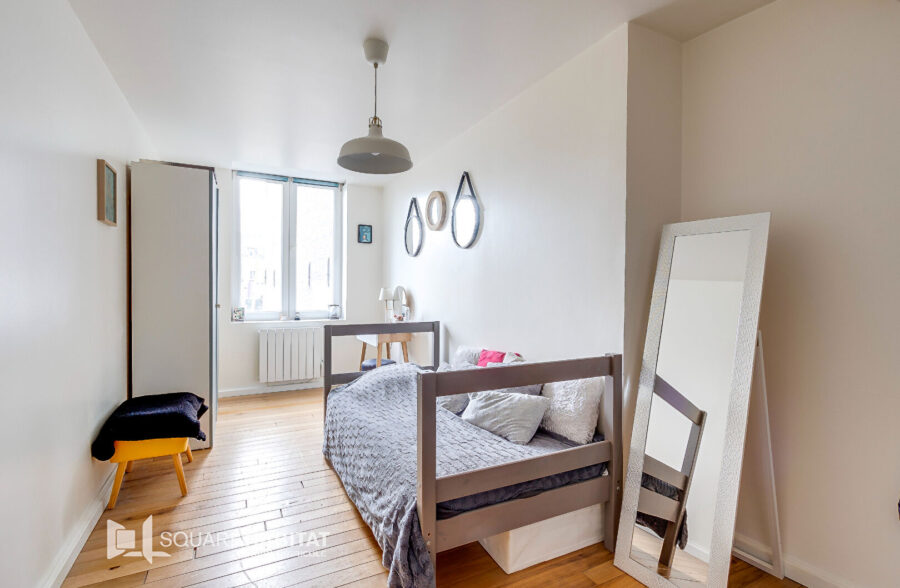 HYPER CENTRE : APPARTEMENT DE 150 m² AVEC 4 CHAMBRES