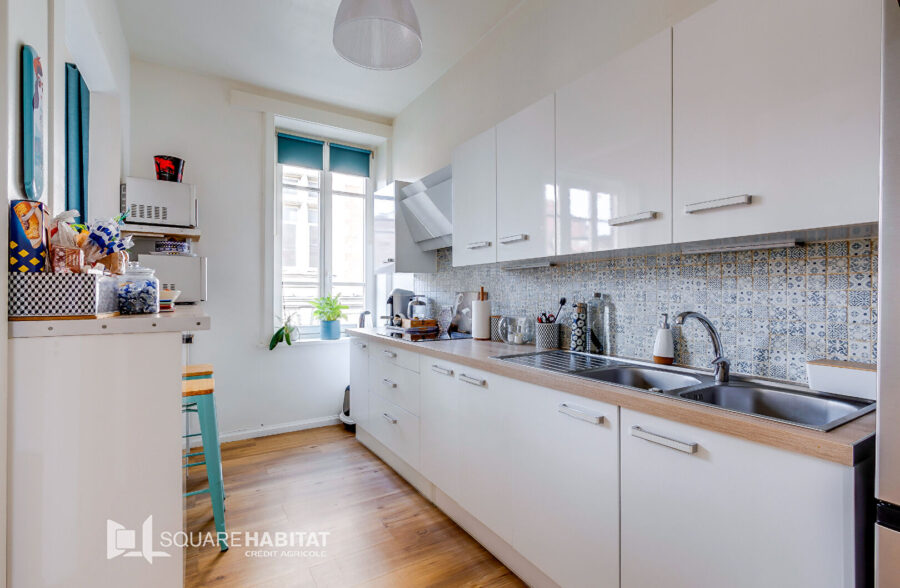 HYPER CENTRE : APPARTEMENT DE 150 m² AVEC 4 CHAMBRES
