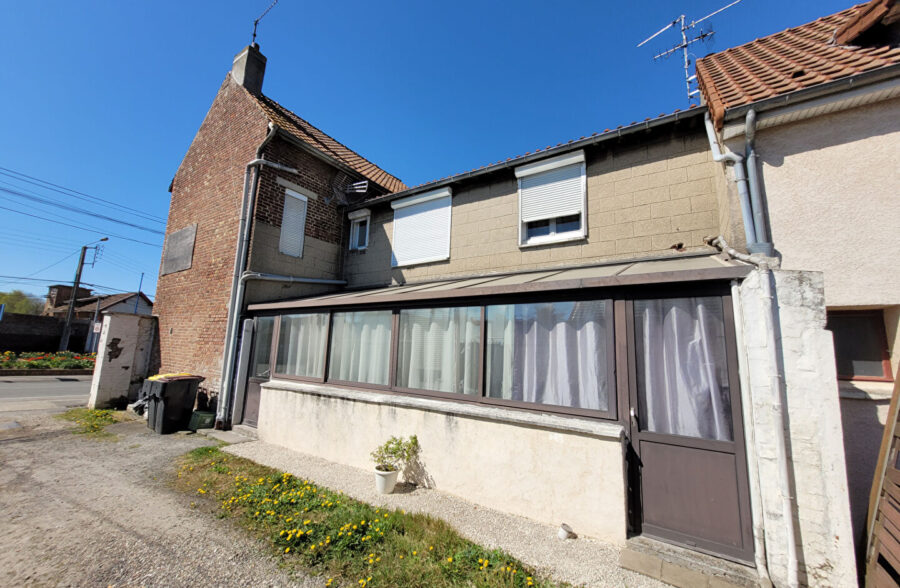 IMMEUBLE À ANNAY  Sous compromis 